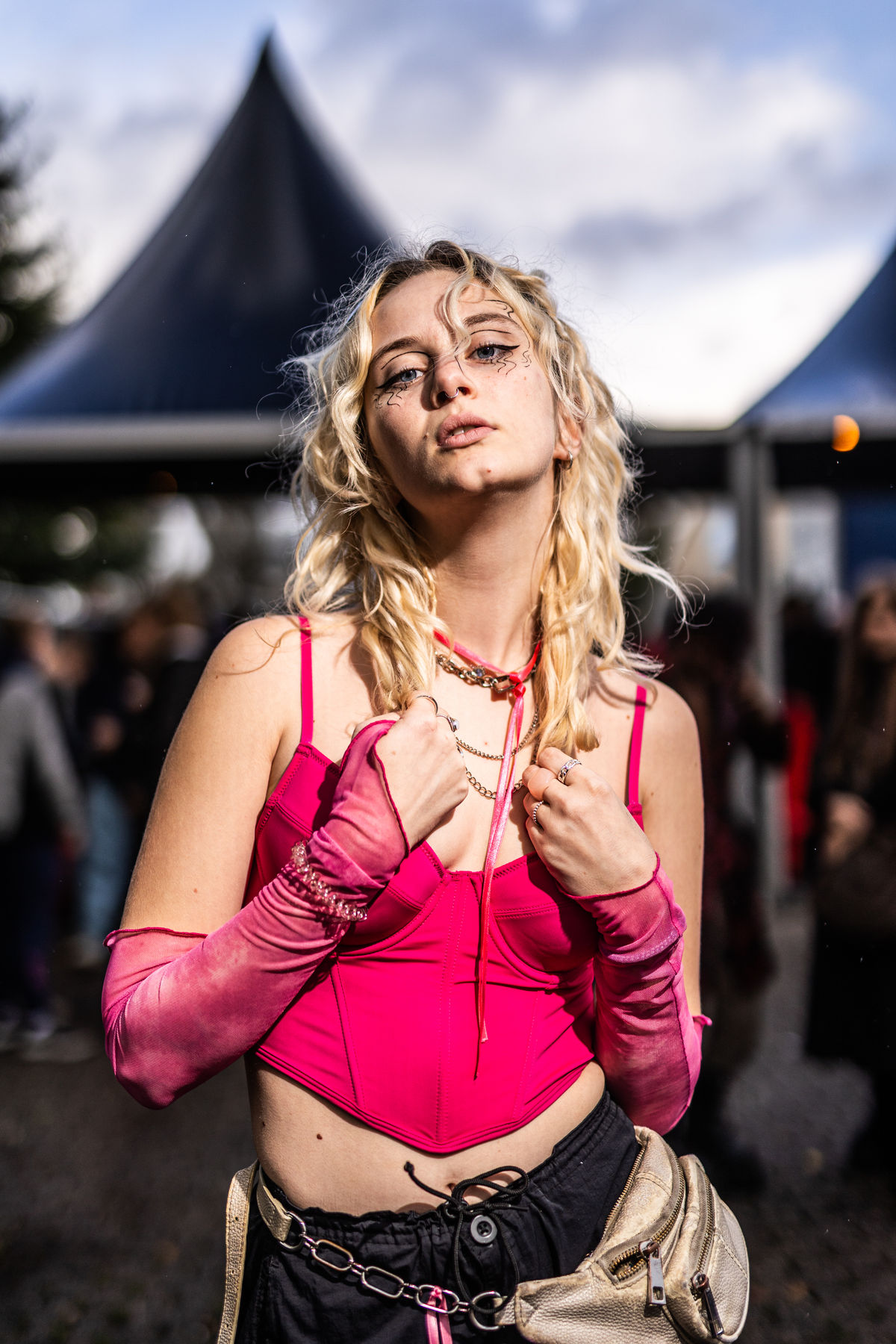 Loading... just a sec